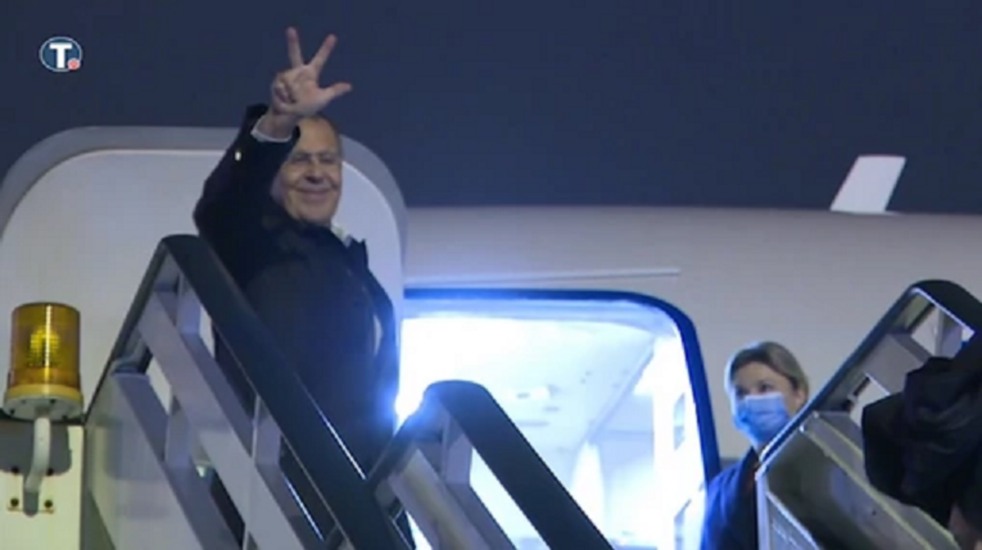 Vučić lično radi na tome kako da Lavrov doputuje u Srbiju - slika 1
